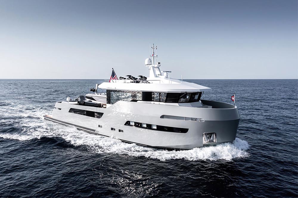 Lynx Yachts svela gli interni dello yacht Crossover 27 Avontuur