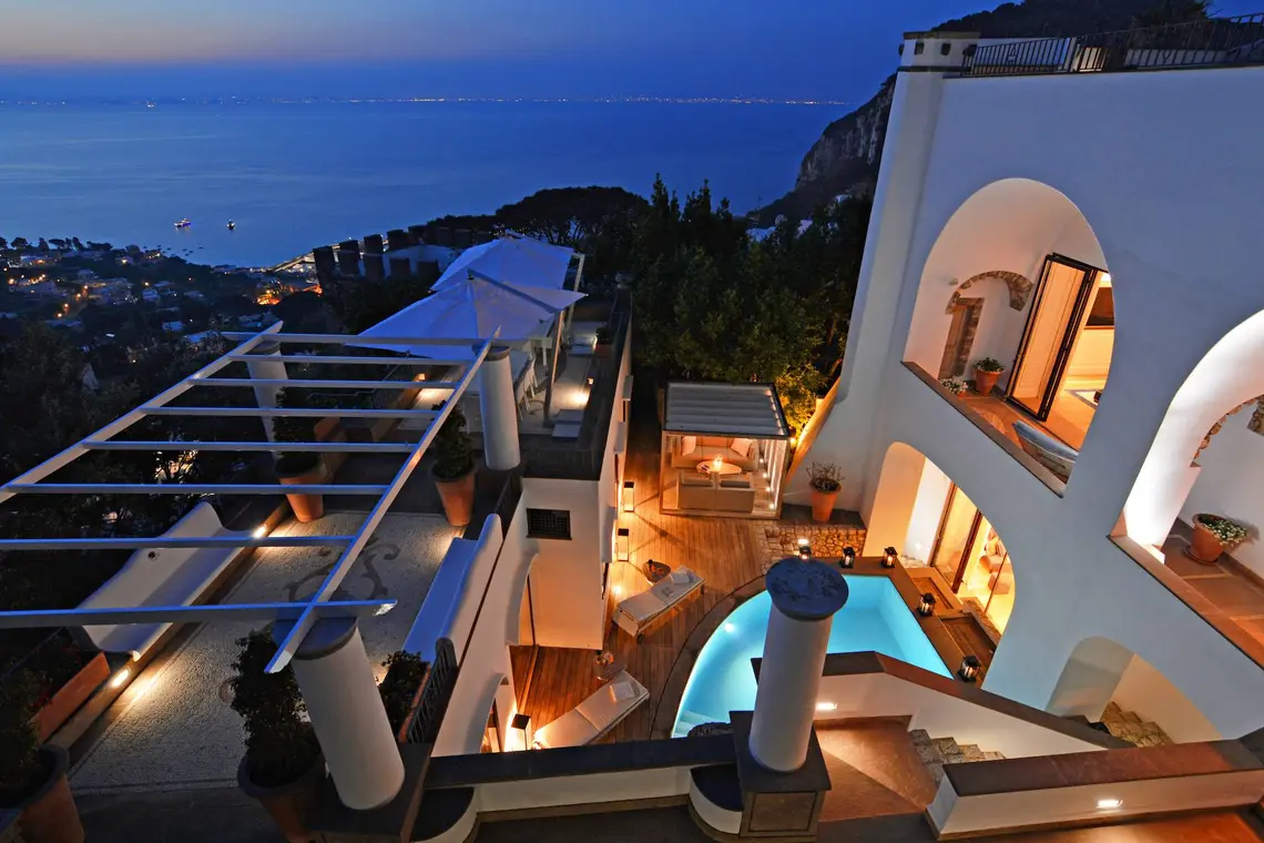 Villa Sunshine: il Lusso nel Cuore di Capri