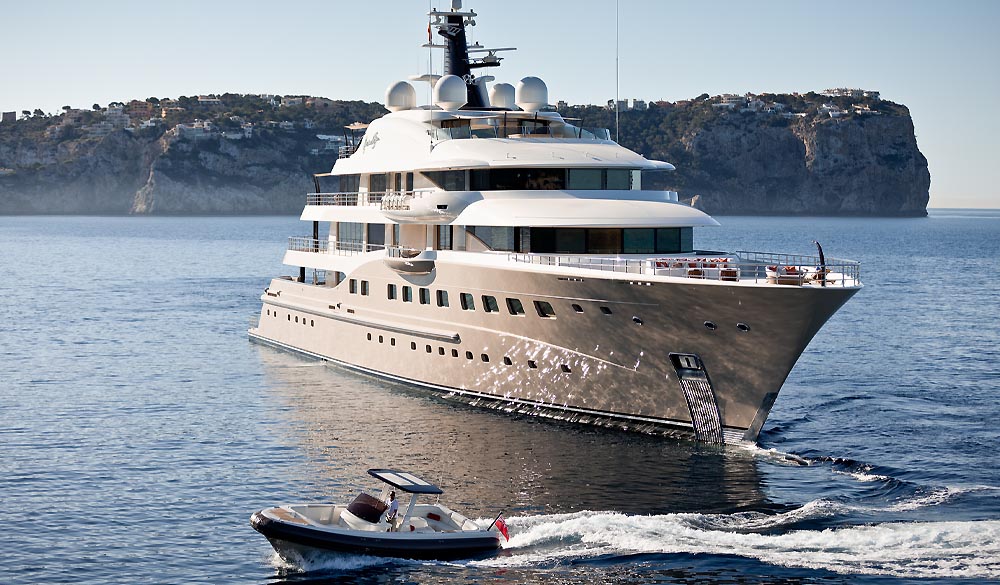 Here comes the sun megayacht 83M