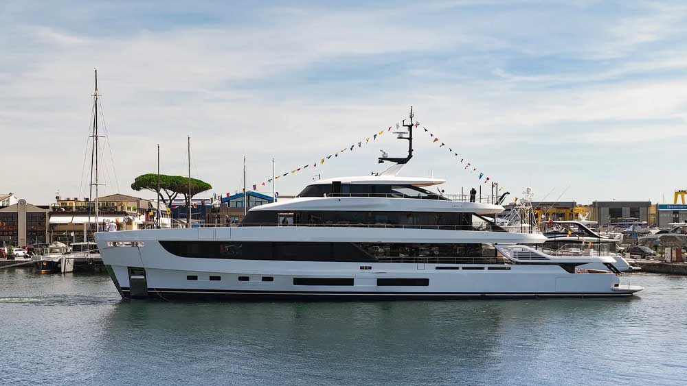 Azimut Grande 44M, varata la nuova ammiraglia che guarda al futuro del superyacht